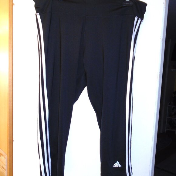 ADIDAS CLIMALITE BLACK WHITE STRIPES ATHLETIC CROPPED LEGGINGS CAPRIS WOMENS XL - Picture 1 of 16